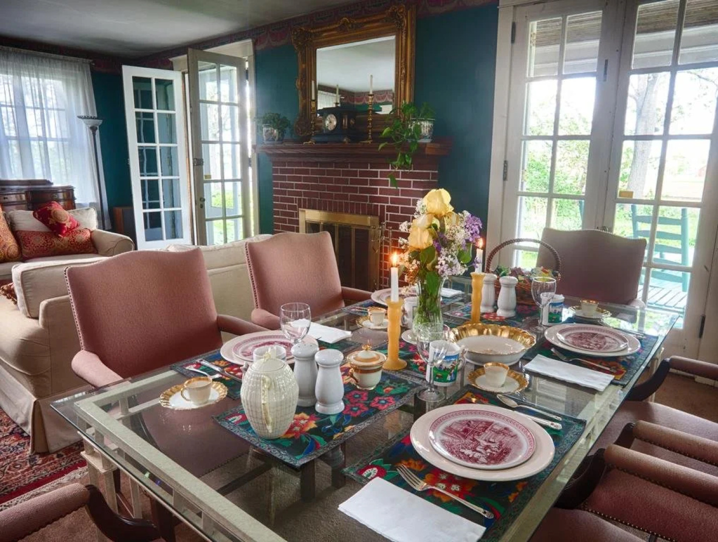 Candlelight Inn Bed & Breakfast