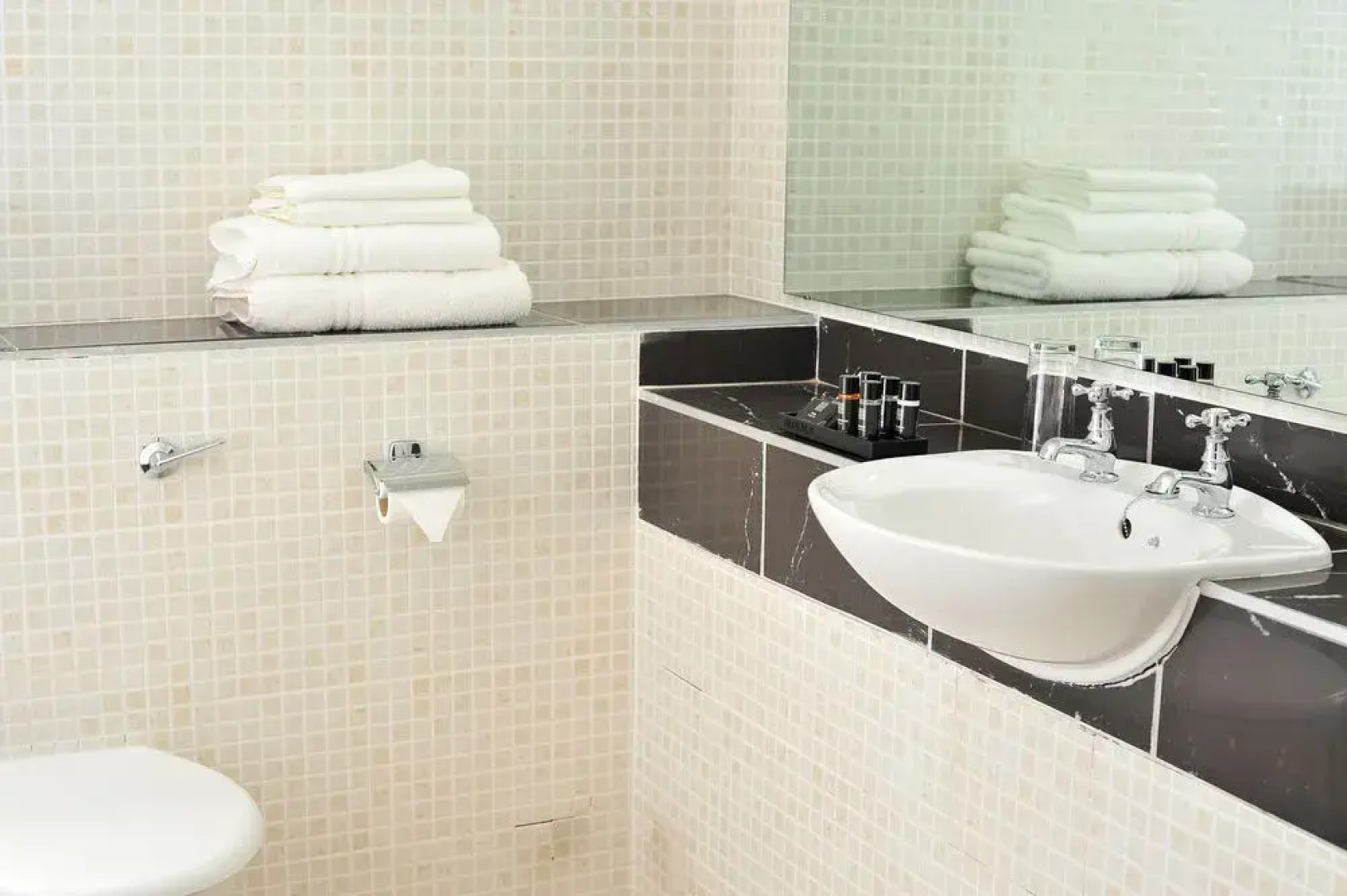 Athenaeum House Hotel