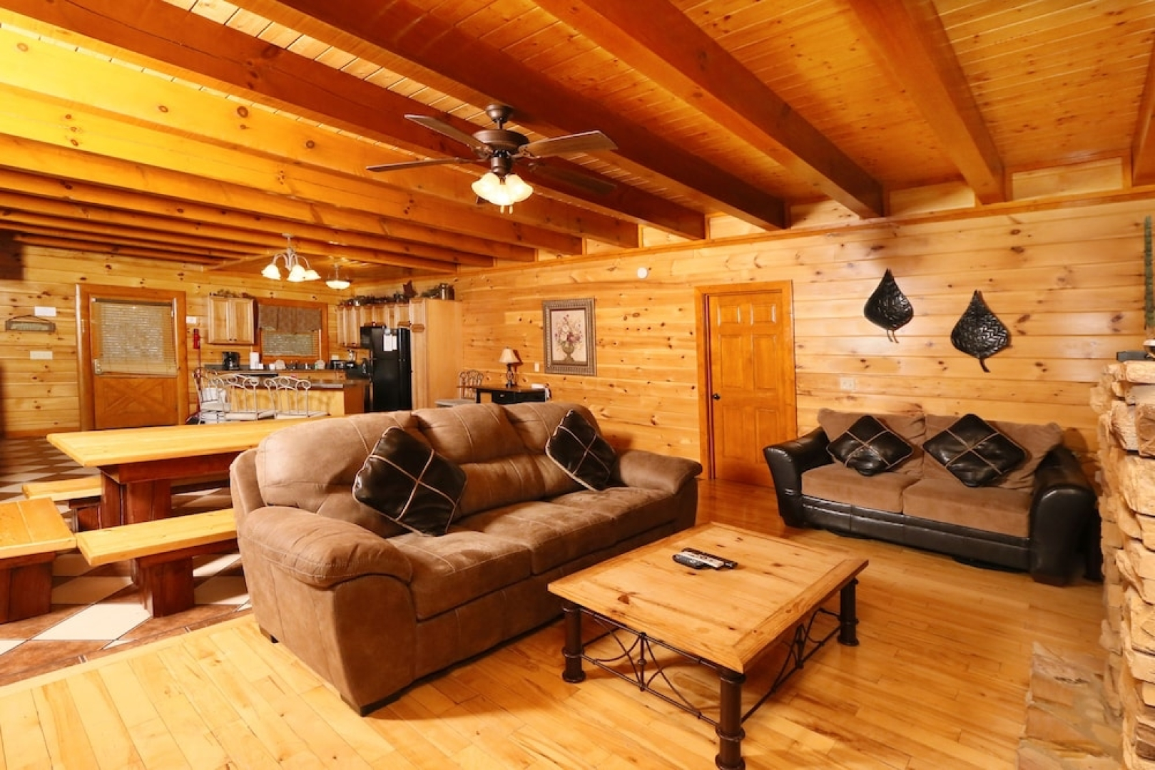 Smoky Mountain Cinema - Six Bedroom Cabin