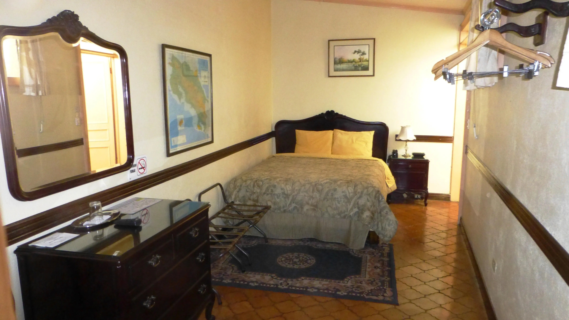 Santo Tomas Hotel