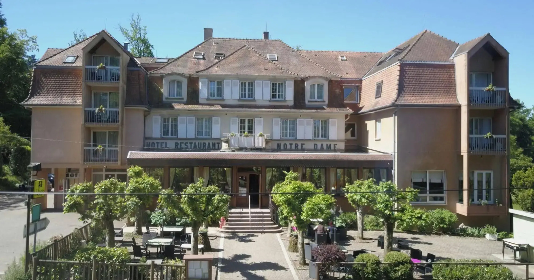 Logis Hôtel Restaurant Spa Notre Dame de Bonne Fontaine