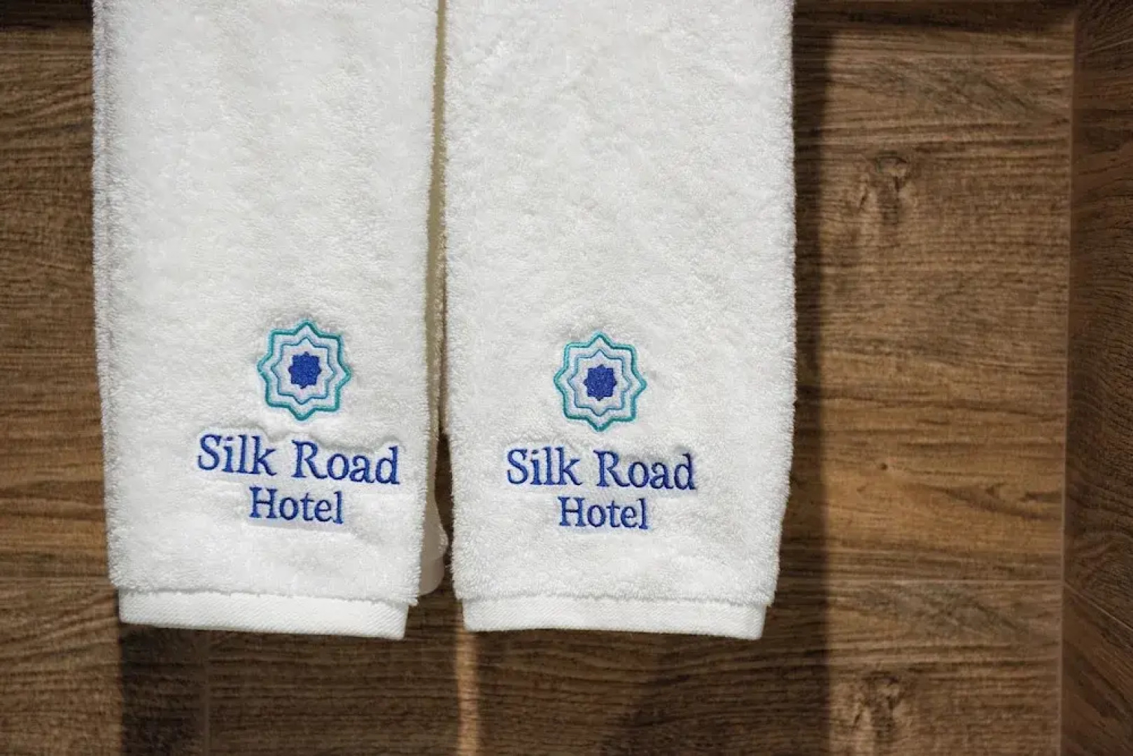 Отель Silk Road Premium
