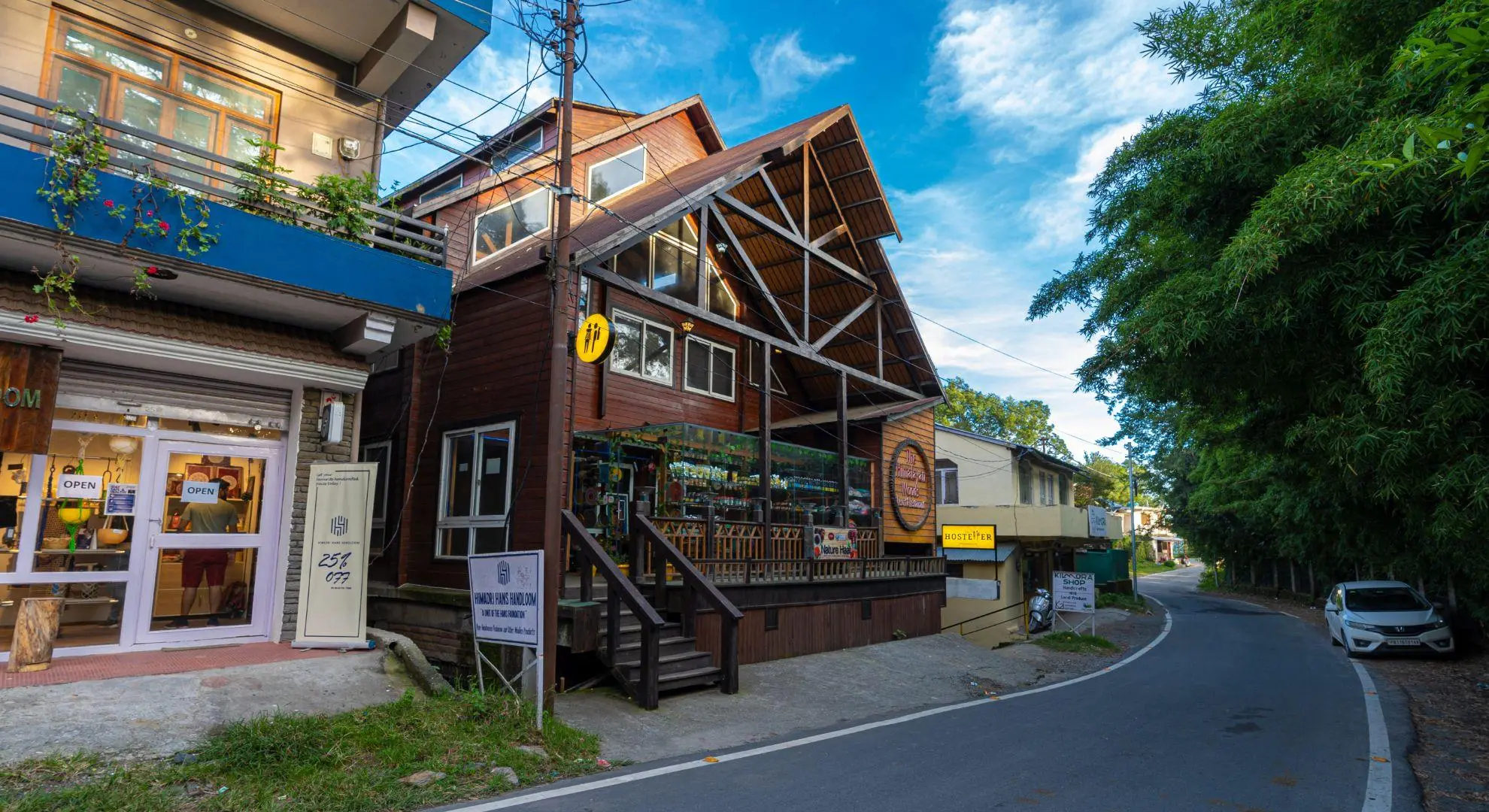 The Hosteller Kasar