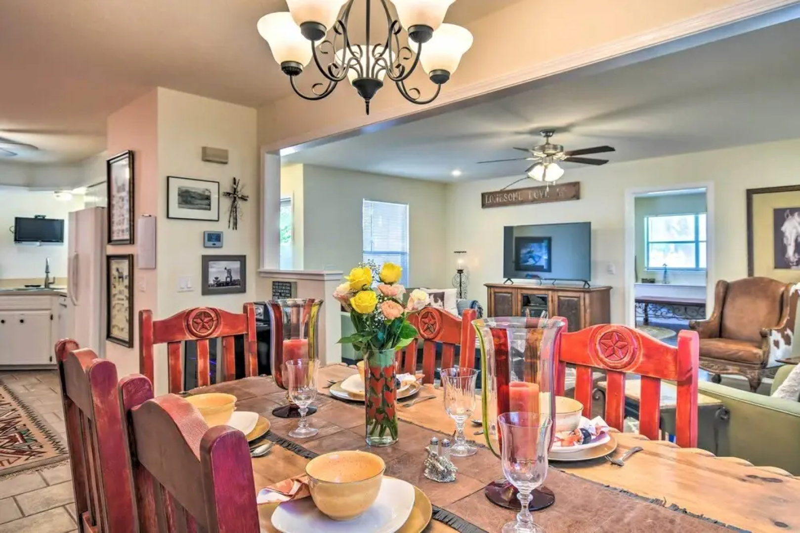 Unique Ranch-style Home < 2 Mi to Downtown!