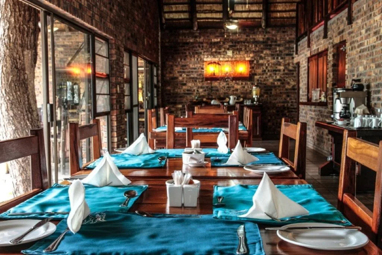 Gomo Gomo Game Lodge