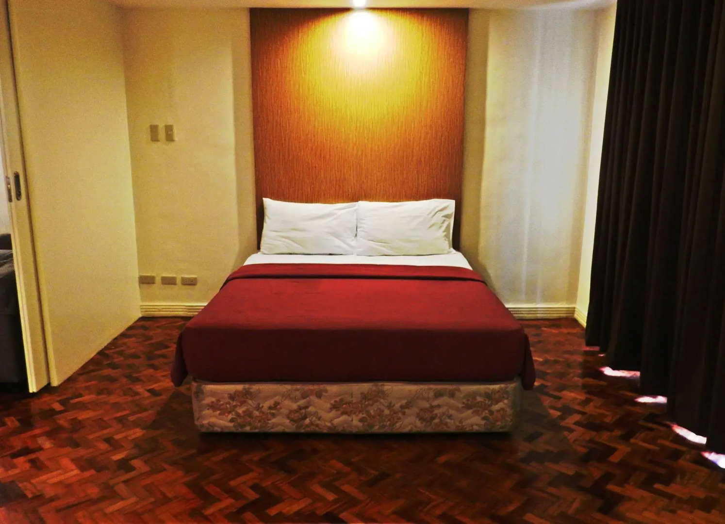 Salcedo Suites