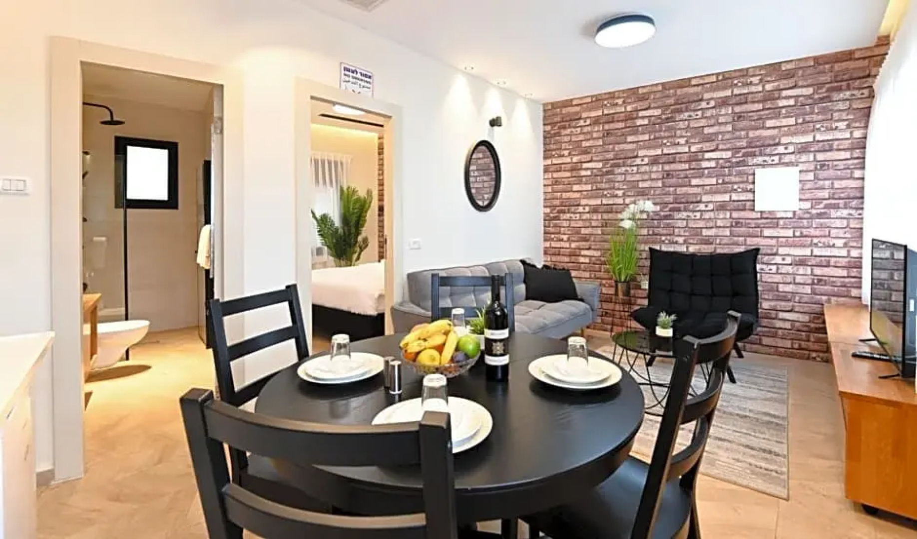 Anil's house - מתחם צימרים עם בריכה מקורה ומחוממת Zimmer with heated swimming pool