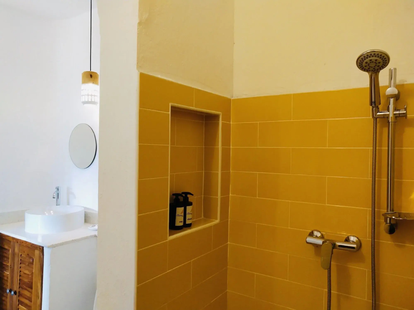 Canary Guesthouse