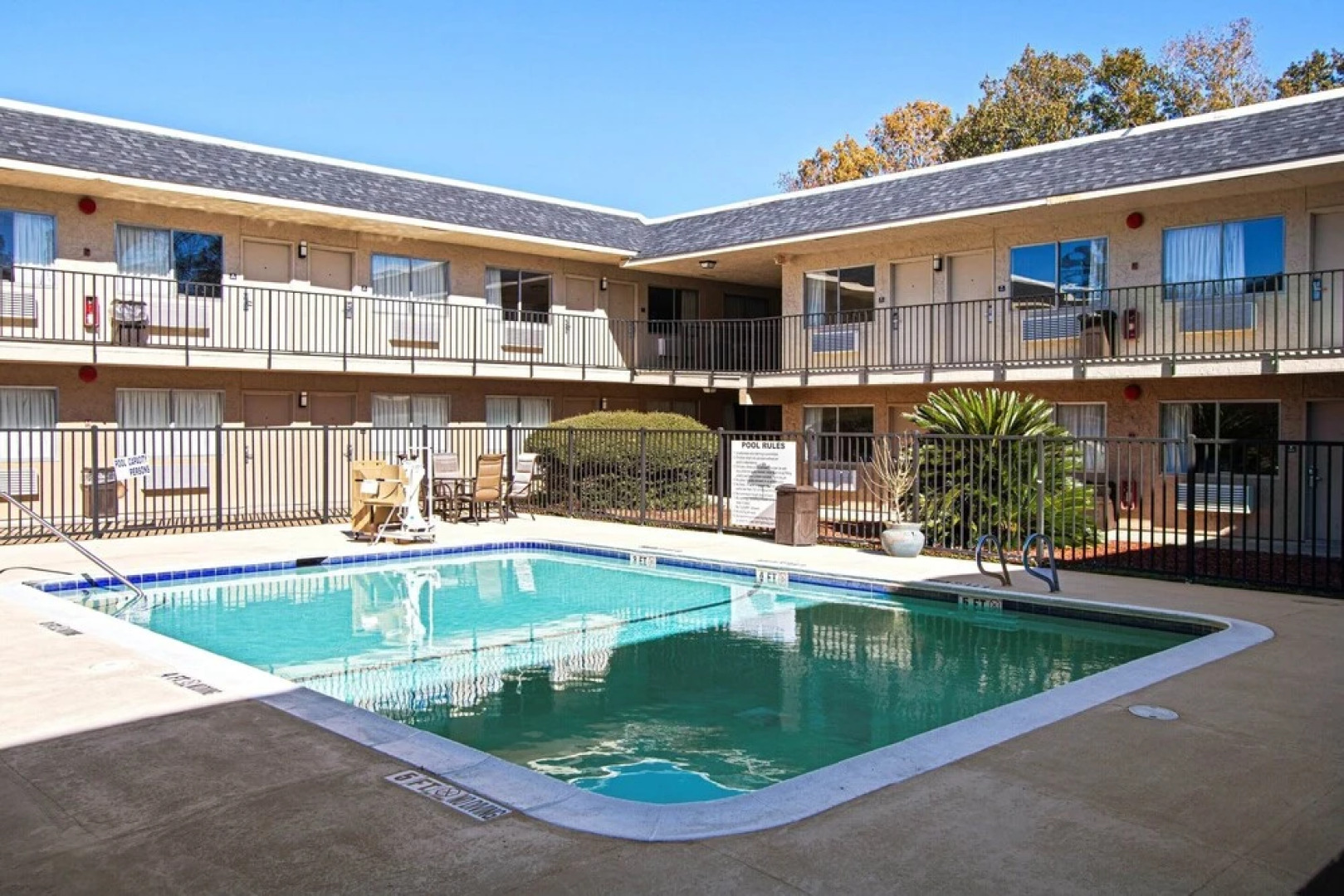 Motel 6 Savannah - Richmond Hill