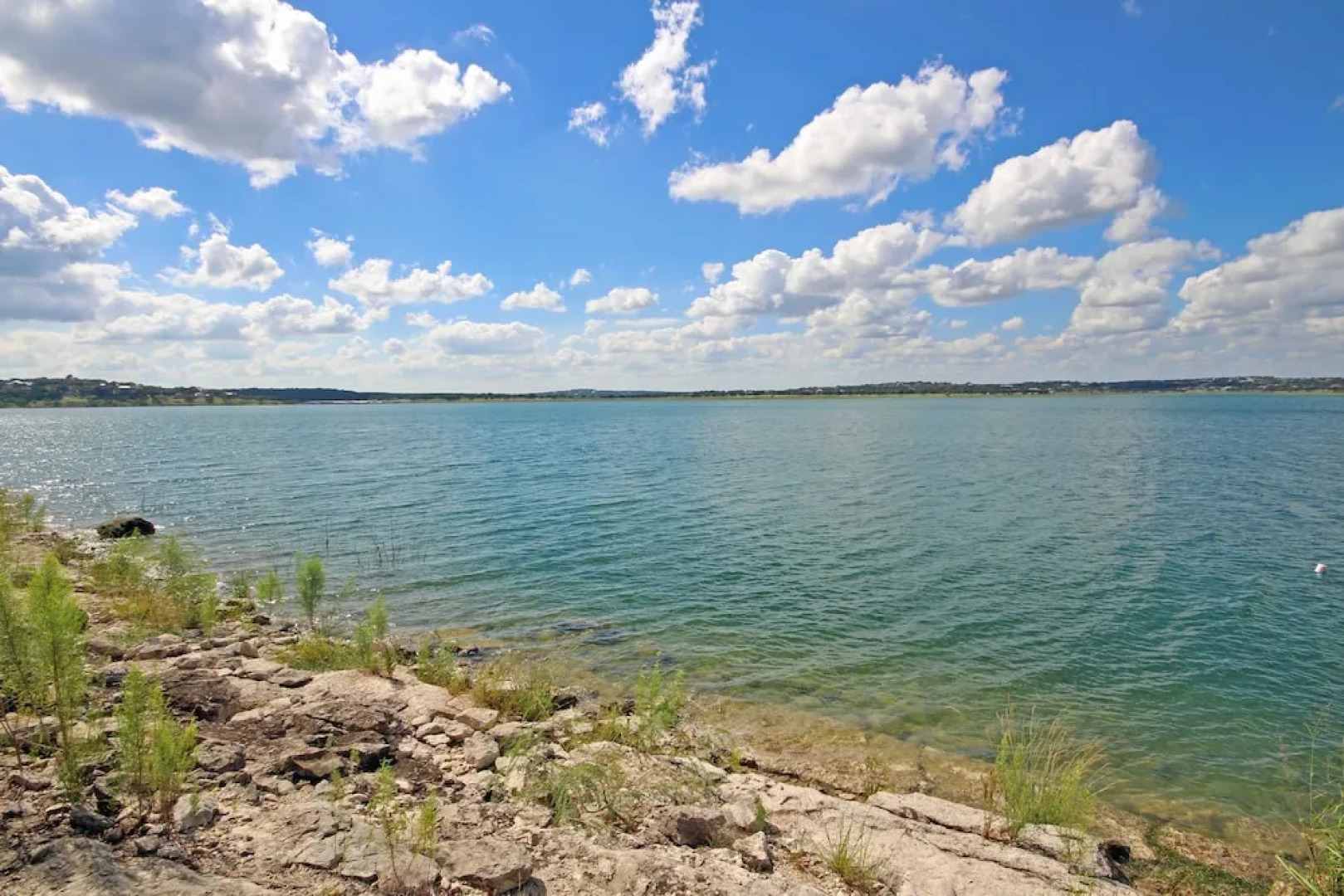 Water's Edge Retreat 4 Bedrooms 2.5 Bathrooms Home