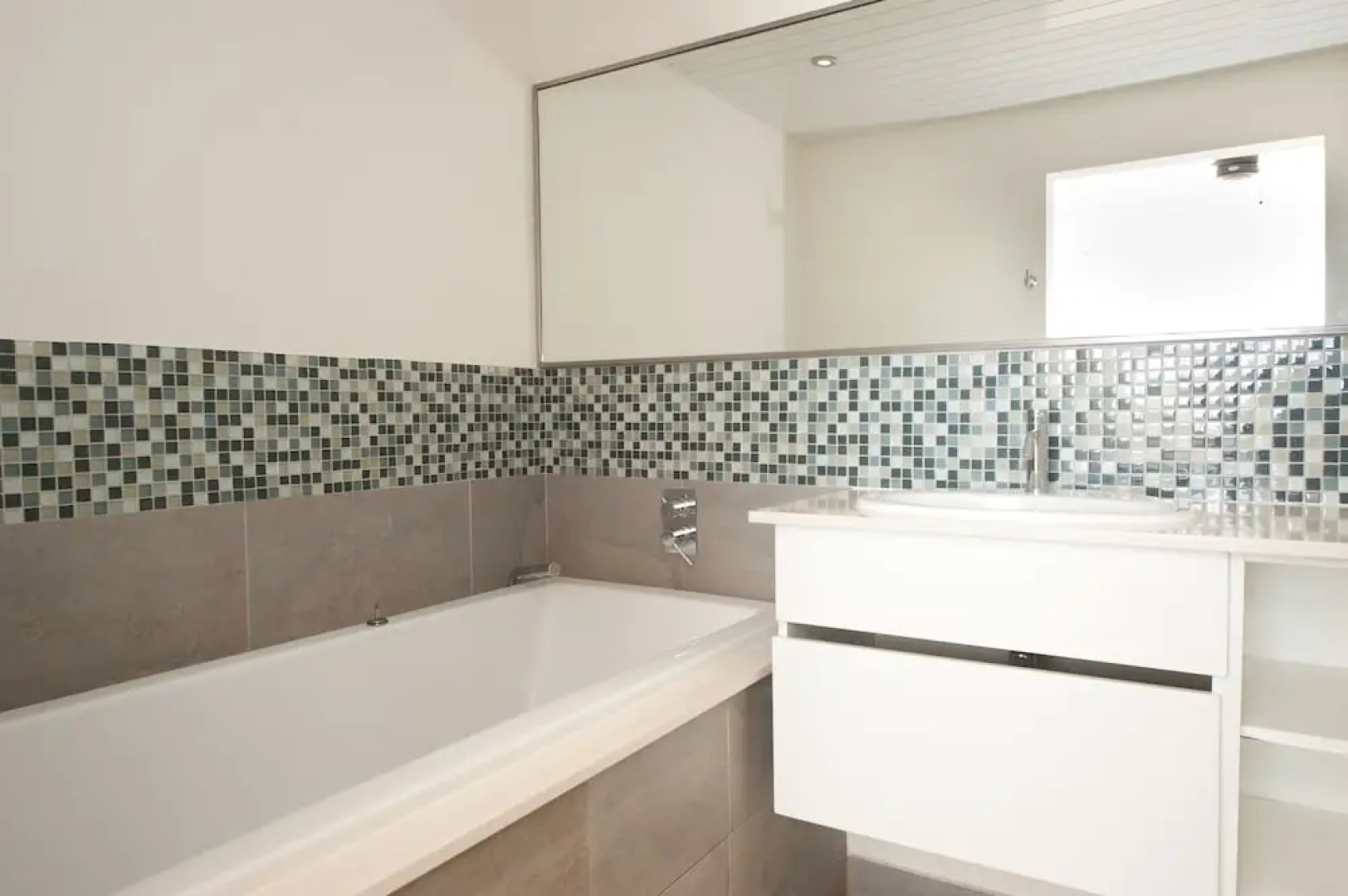 Cape Bay by Horizon Holidays