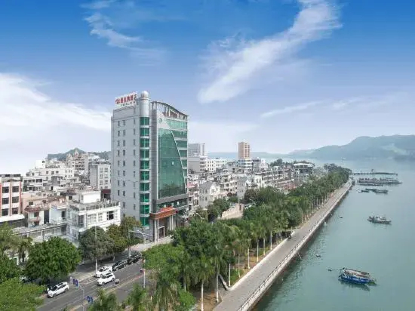 Vienna Hotel (Shanwei Feicui Bay)