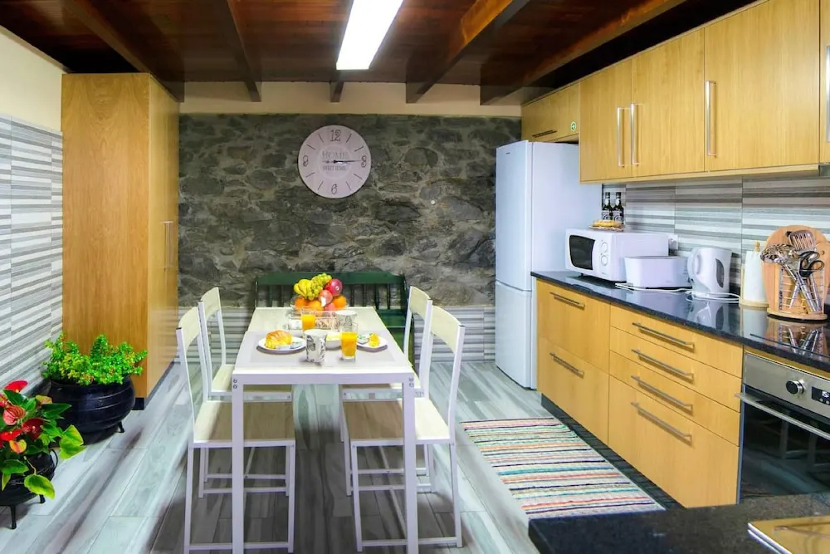 House With One Bedroom In Faja Da Ovelha With Wonderful Sea View Furnished Terrace And Wifi