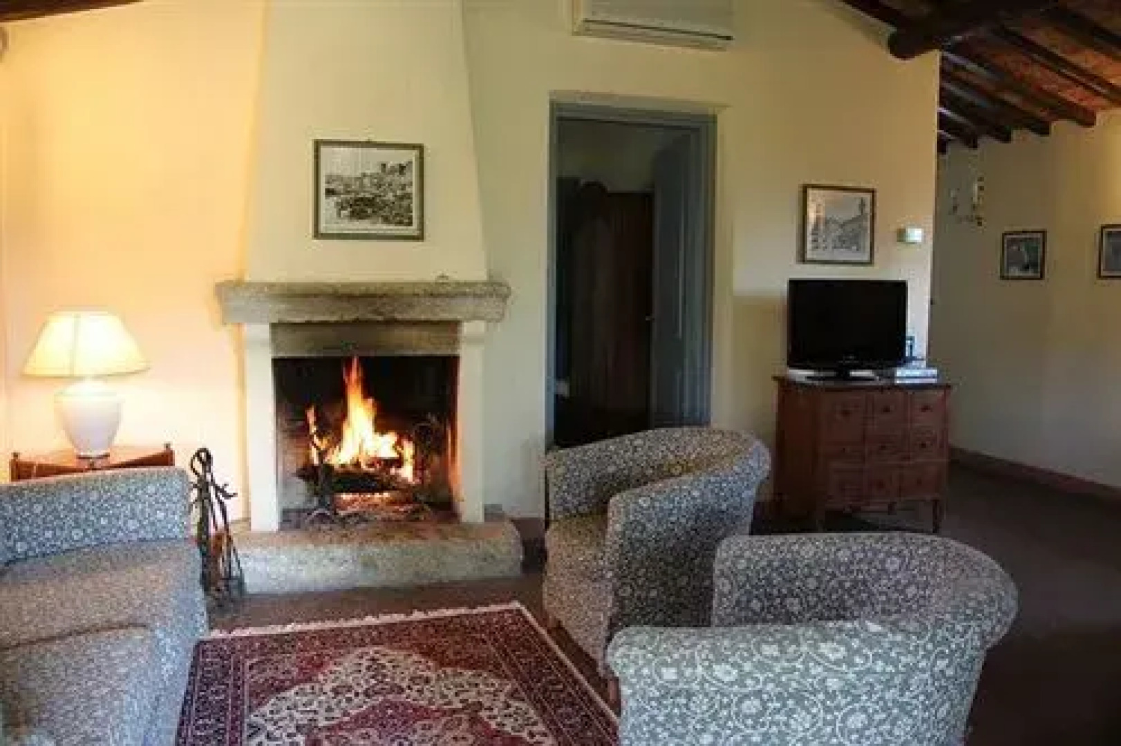 Podernovo di Castello delle Regine