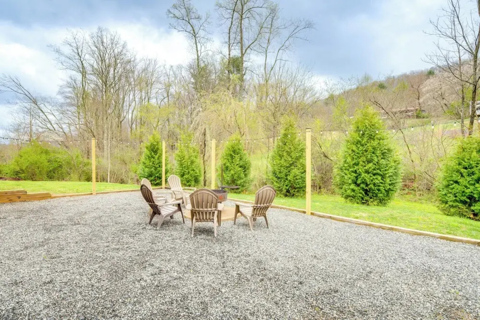 Sawyers Cabin w/ Hot Tub in Blue Ridge Mtns!