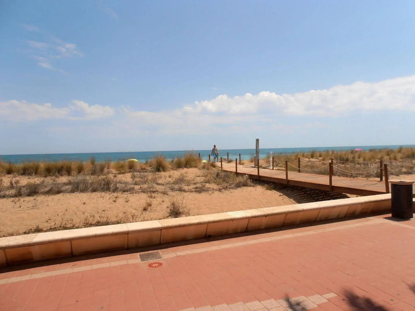 Apartamentos Surfing 3000