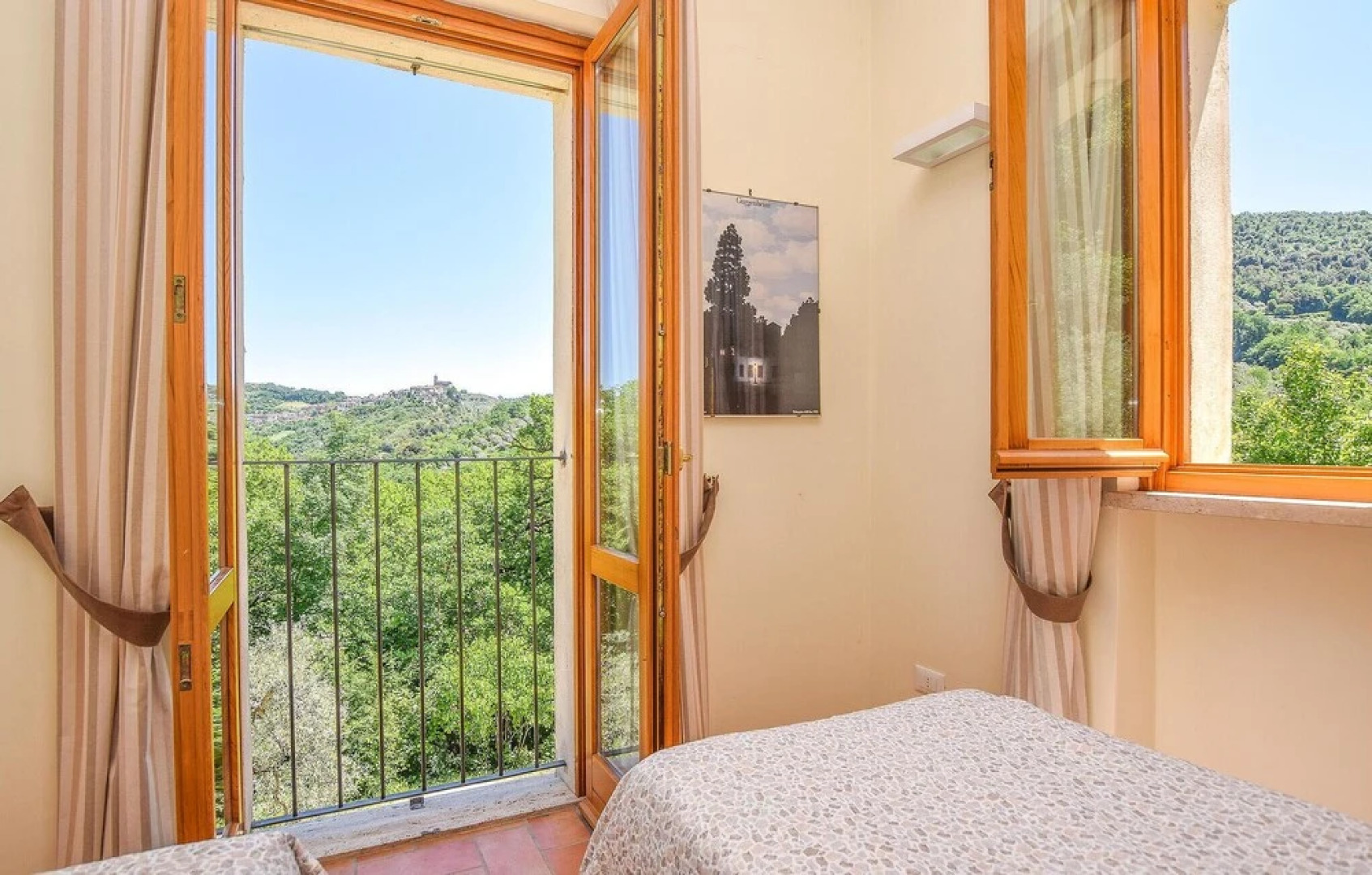 Beautiful Home in Toffia With Outdoor Swimming Pool, Jacuzzi and 4 Bedrooms