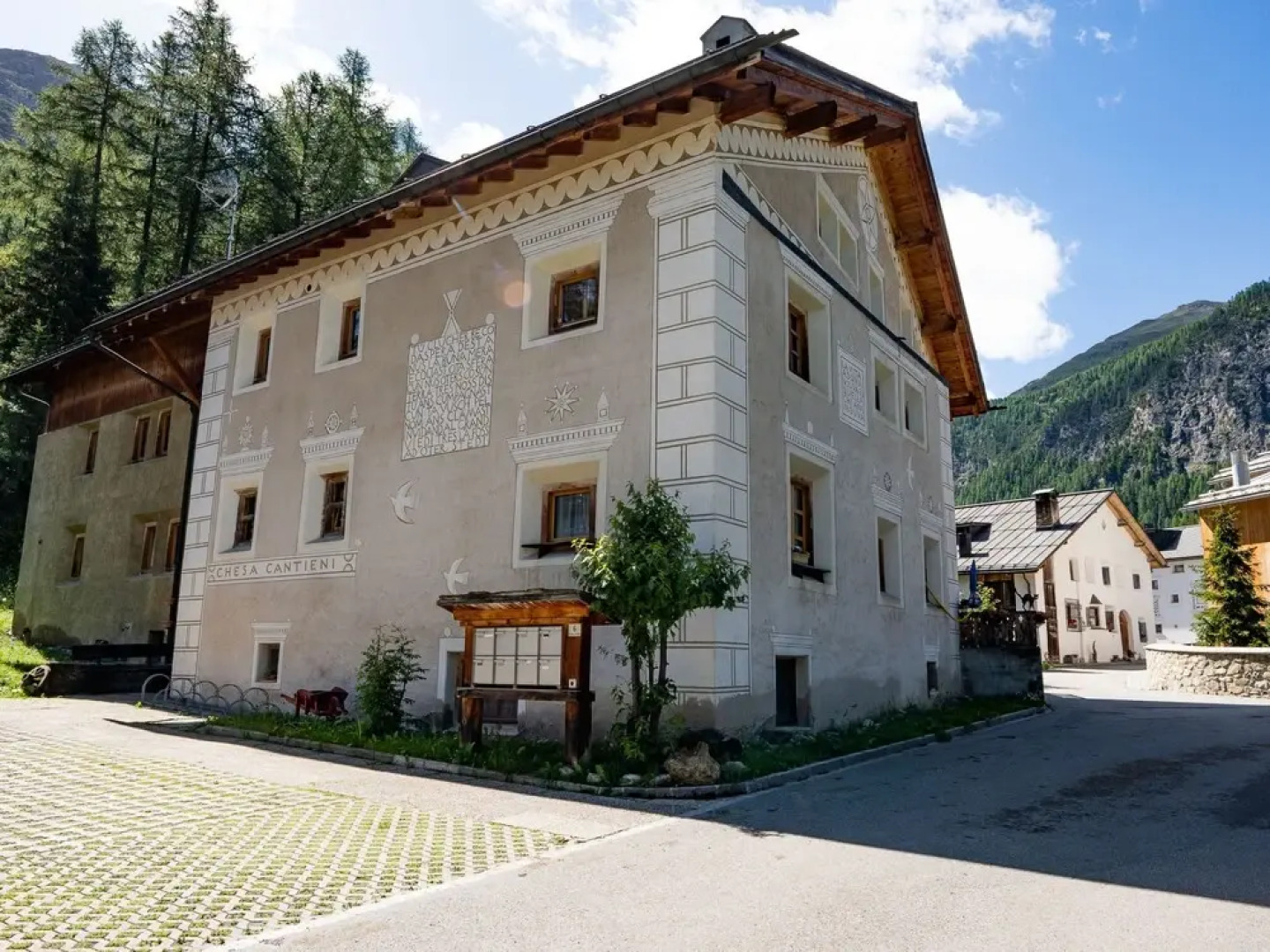Chesa Cantieni La-punt