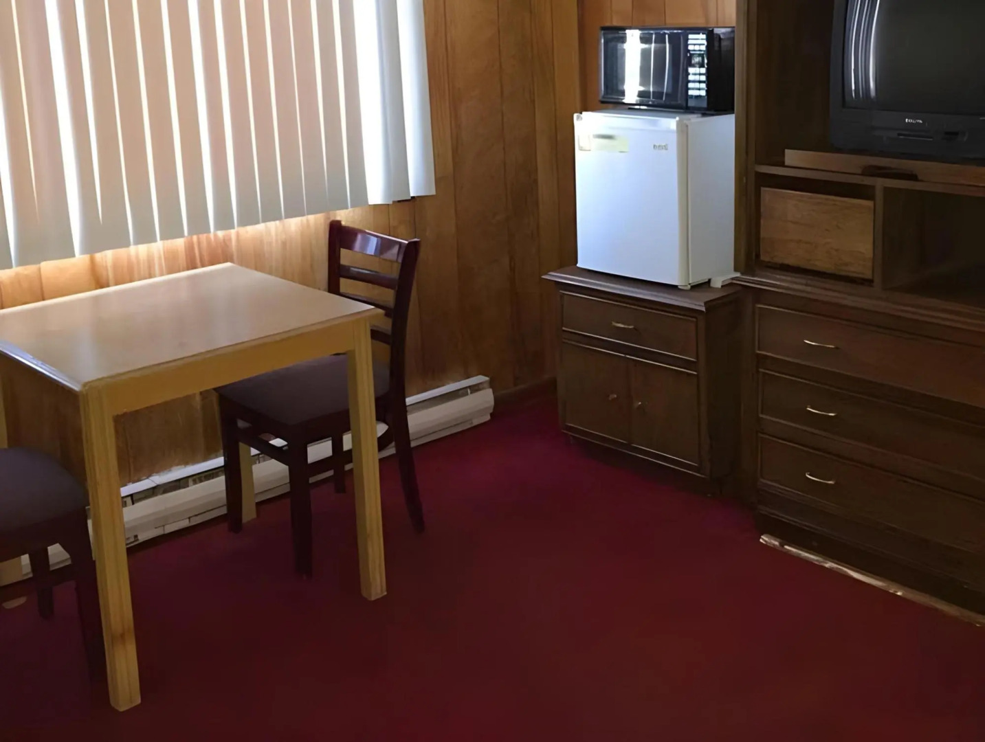 Country Place Inn And Suites