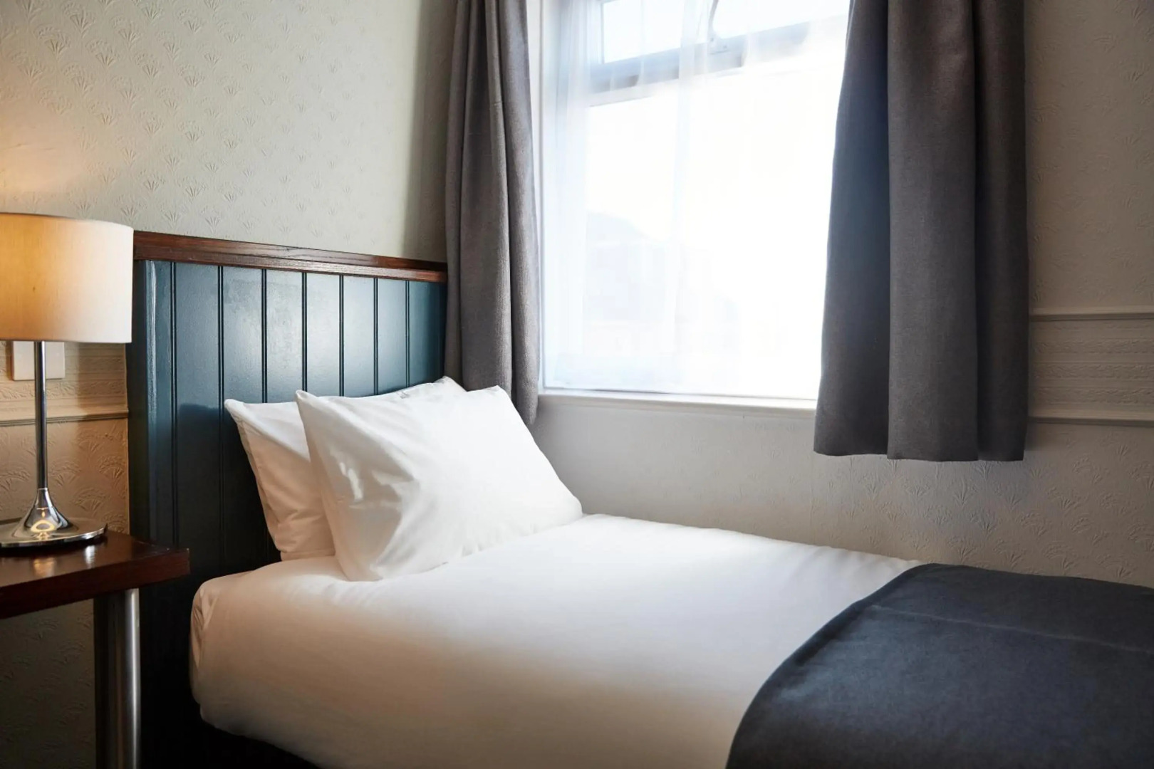 The Spyglass and Kettle