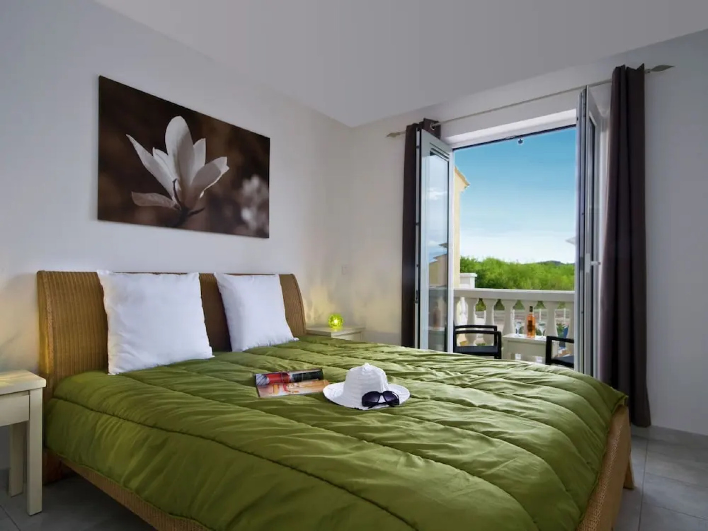 Luxurious Provencal Villa With AC, Near the Nice Vidauban