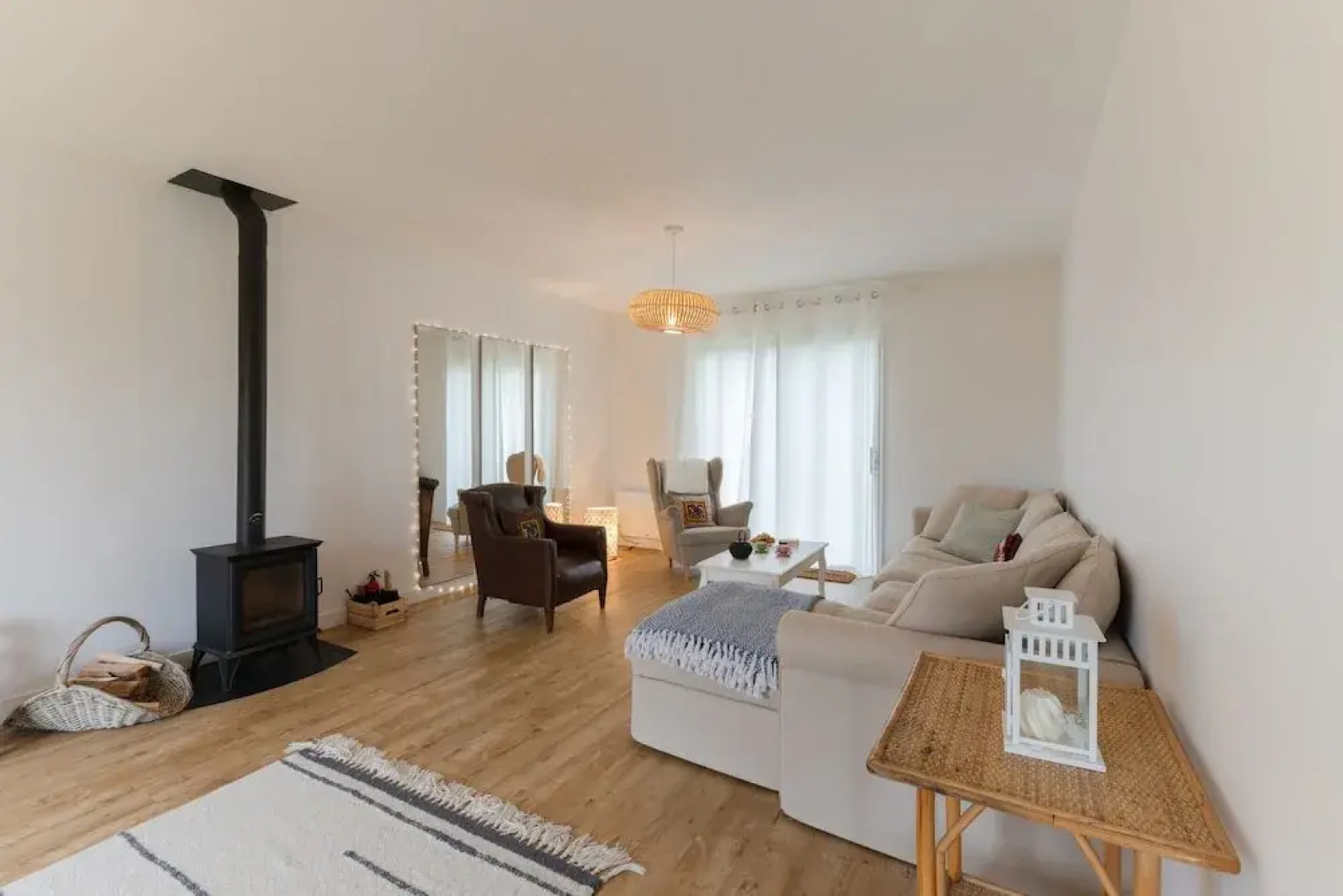 Pretty House on the Edge of the Gr34 Near the sea