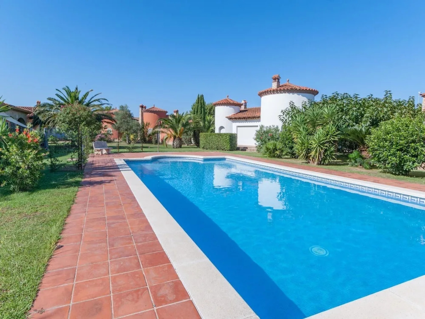 Modern Holiday Home in Vilamacolum With Swimming Pool