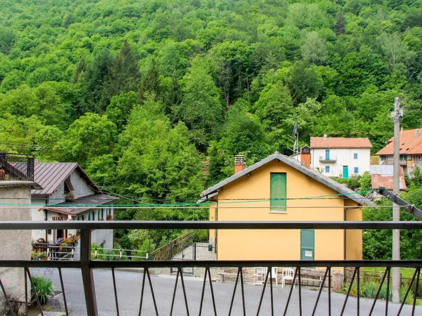 Holiday Home in Liguria Near Barbottina Forest