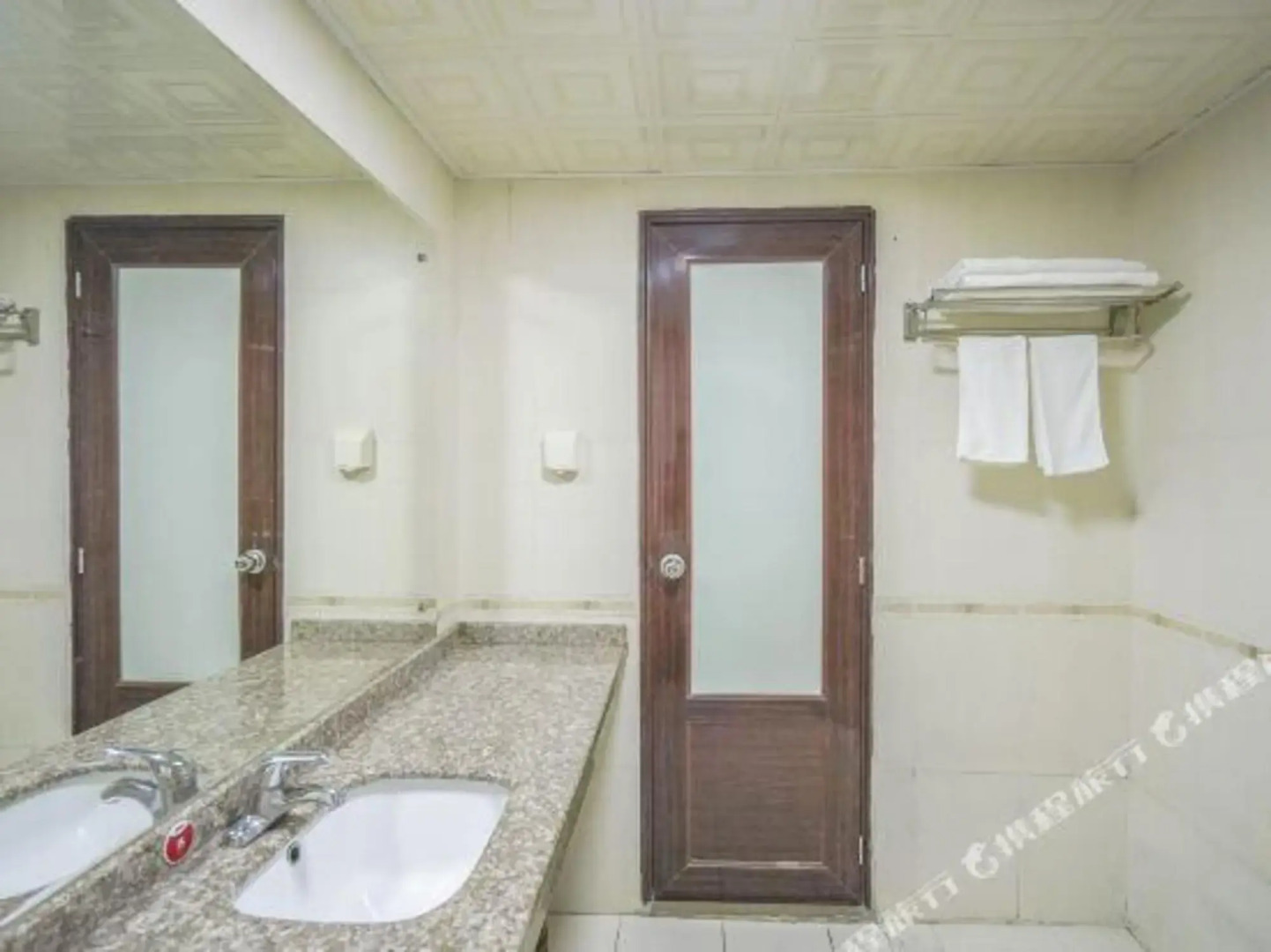 OYO Panzhihua Yida Hotel