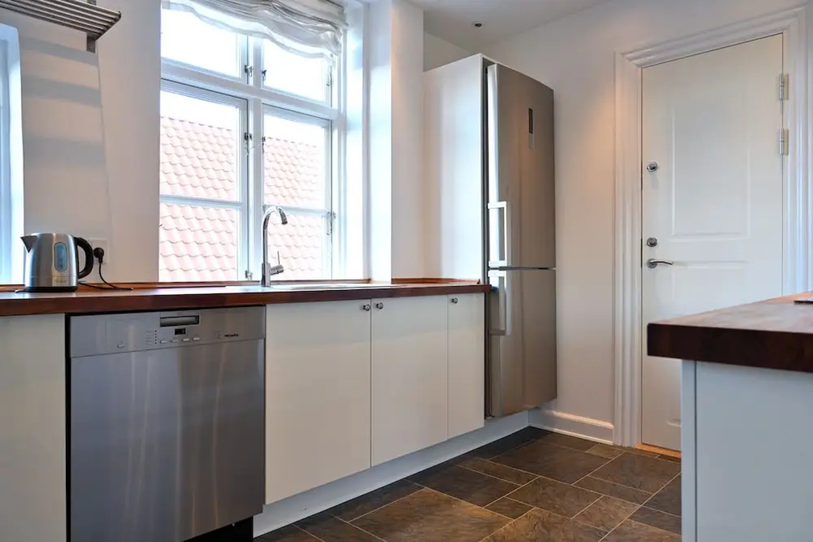 Super Cozy 3-bedroom Duplex Apartment in Frederiksberg Close to Copenhagen Zoo