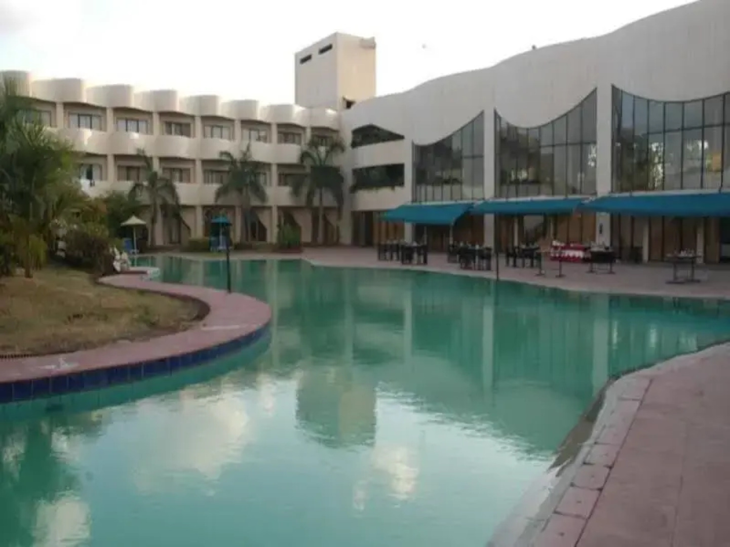 Meuse Jupiter Business and Luxury Hotel