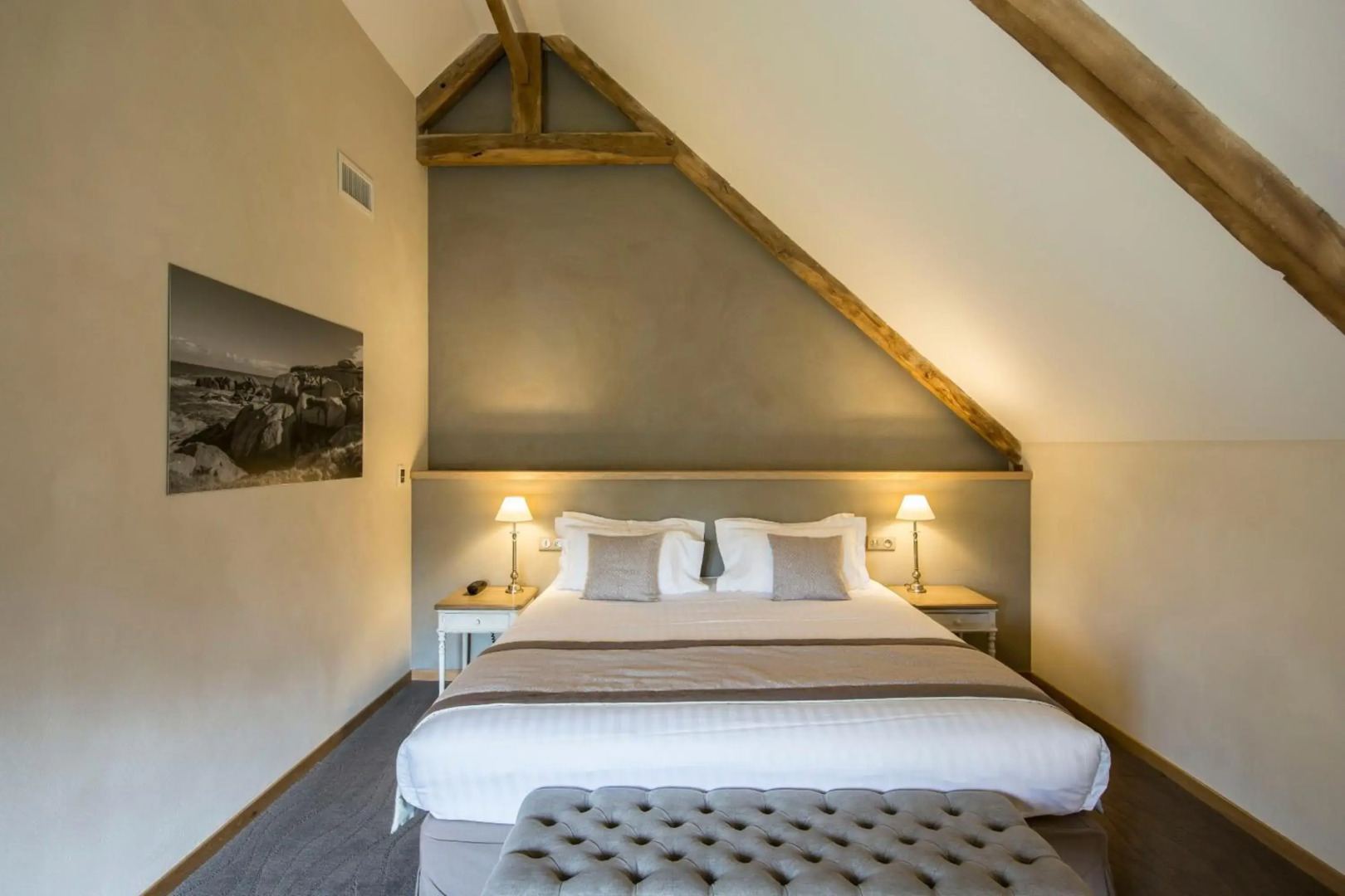 Hôtel de L'Abbaye Le Tronchet - Handwritten Collection