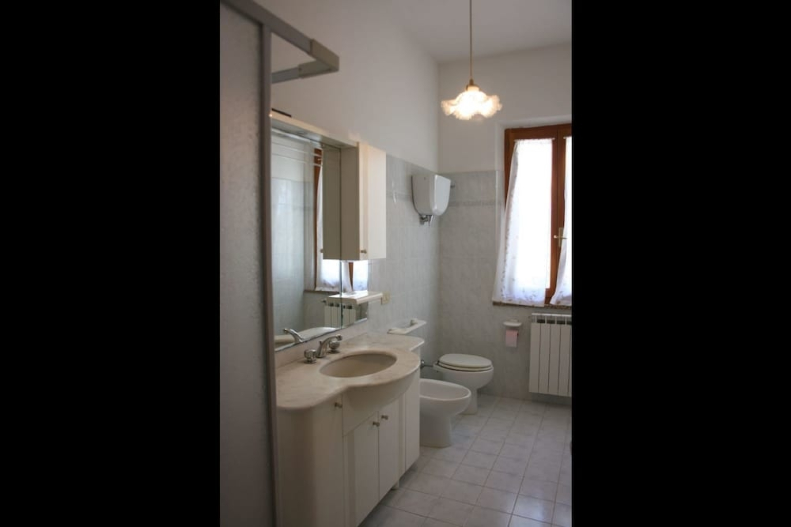 Beautiful private villa for 12 people with WIFI, private pool and parking, close to Montepulciano