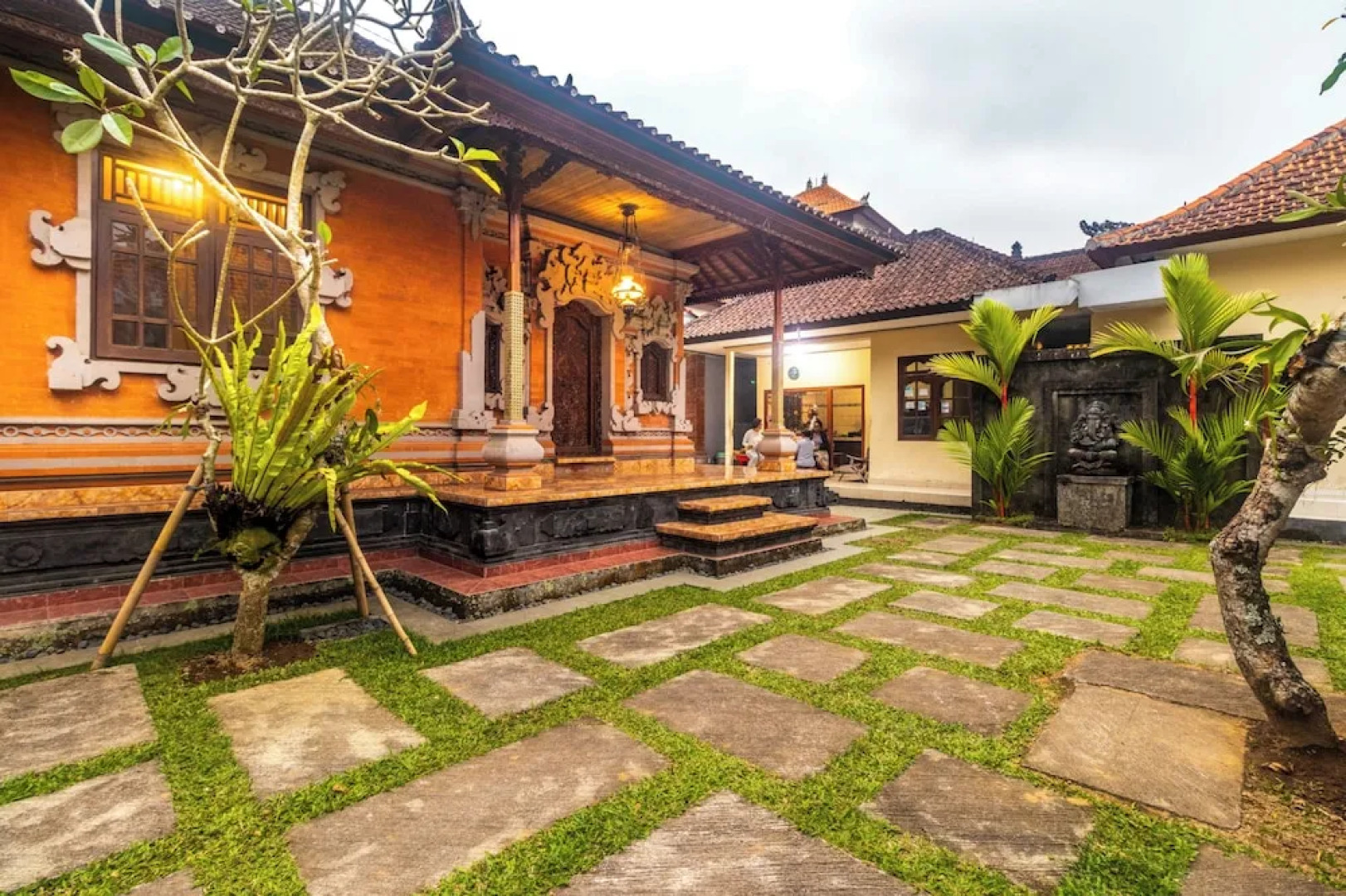 Alam Desa Homestay by AGATA