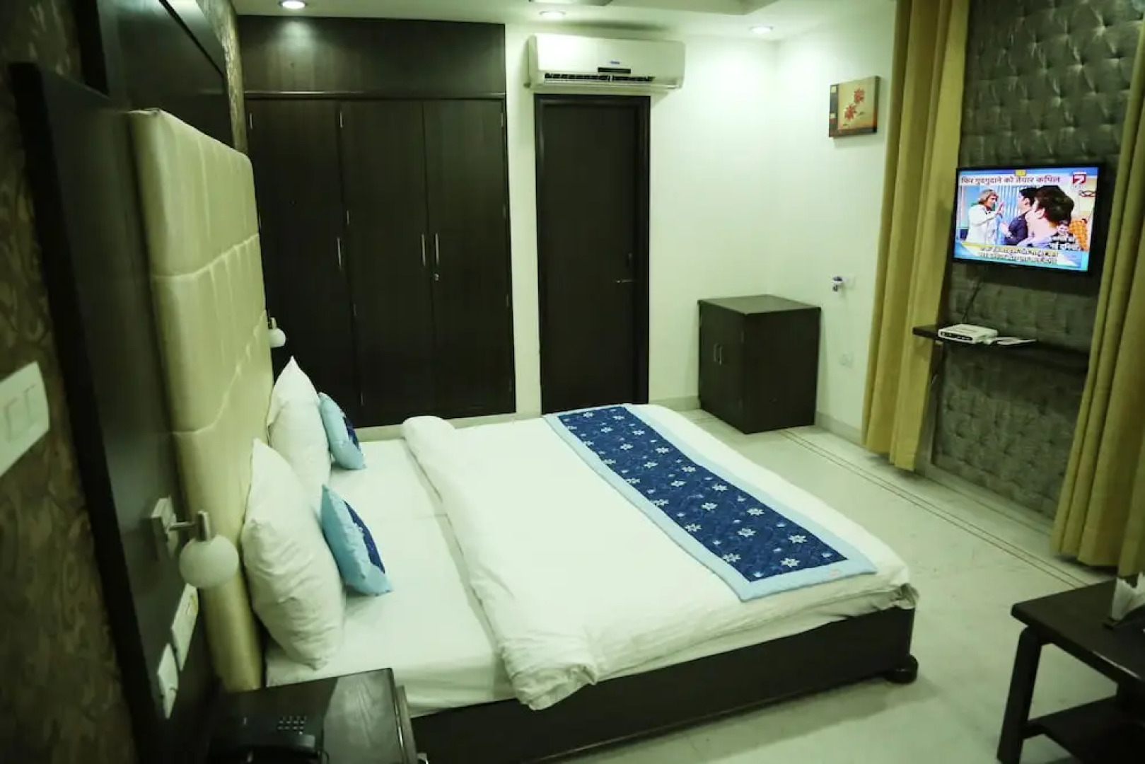 OYO 5121 Hotel Ocean