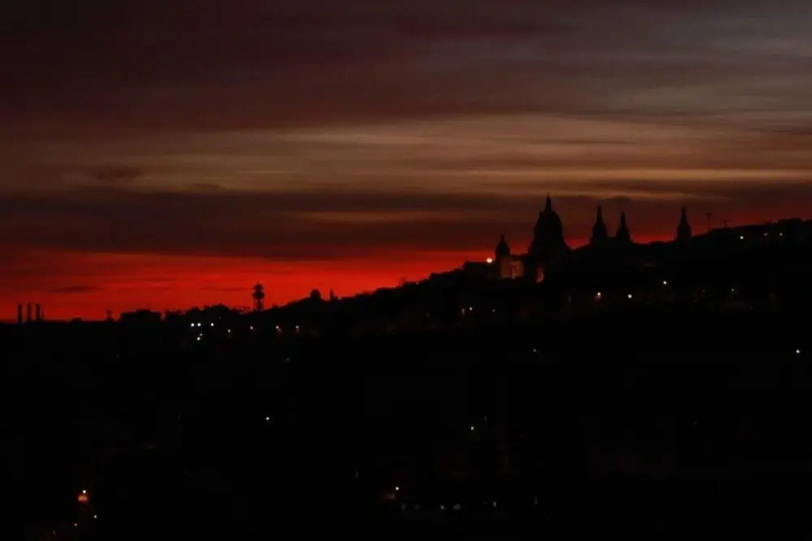 Comfortable 3bed With Amazing Views Over Barcelona