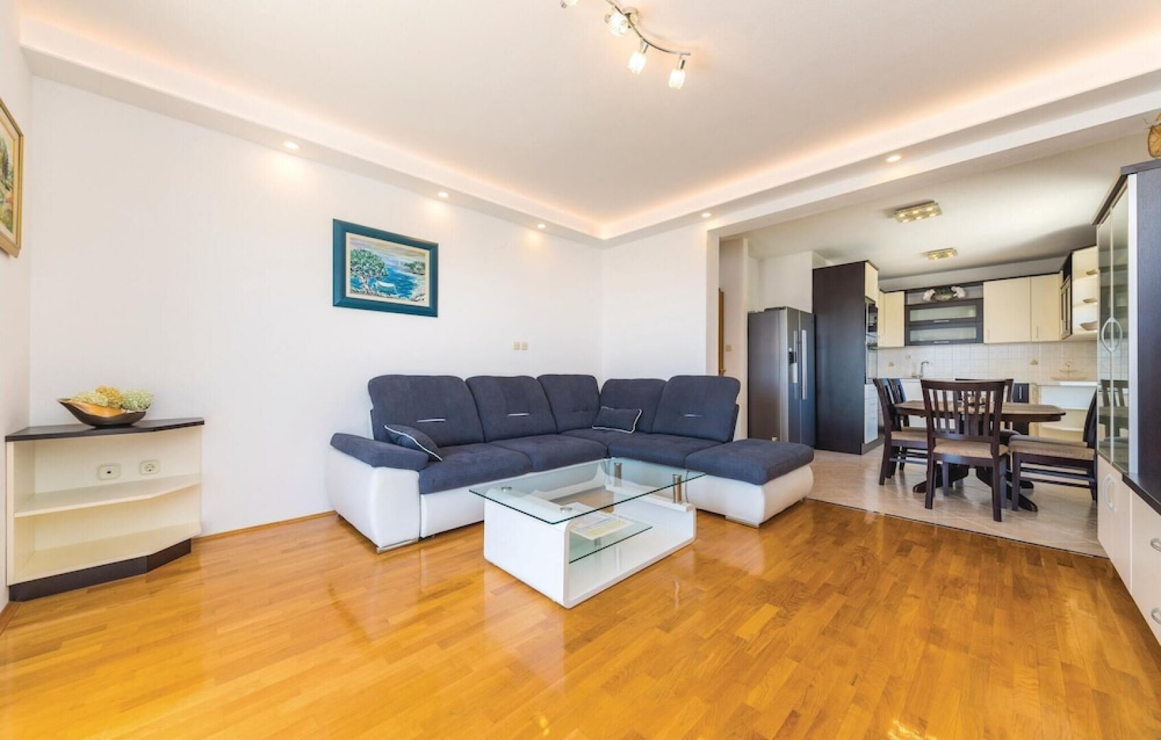 Nice Home in Kastel Kambelovac With Wifi and 4 Bedrooms