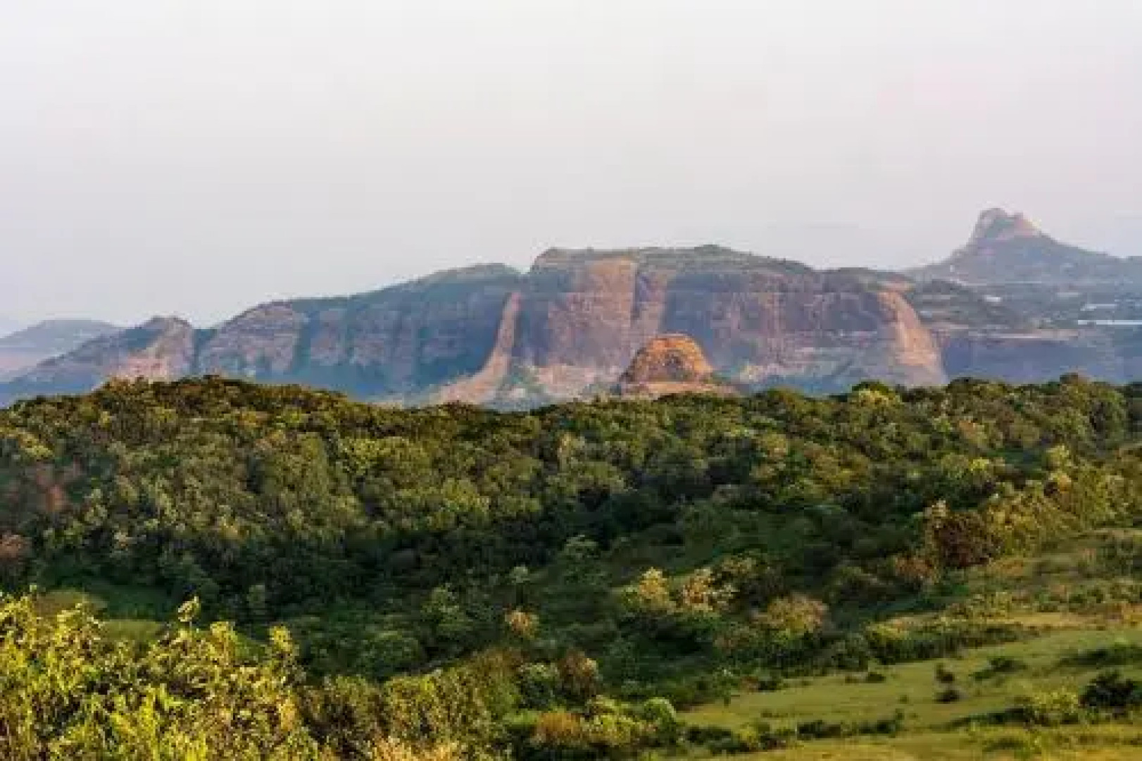 SaffronStays Falcon Hill, Lonavala - luxury villa with infinity pool near Lion's Point