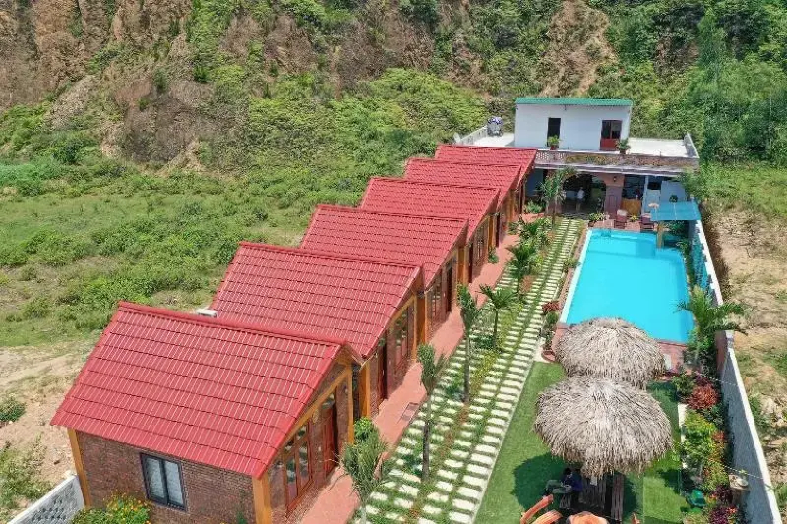 Phong Nha Hillside View Bungalow