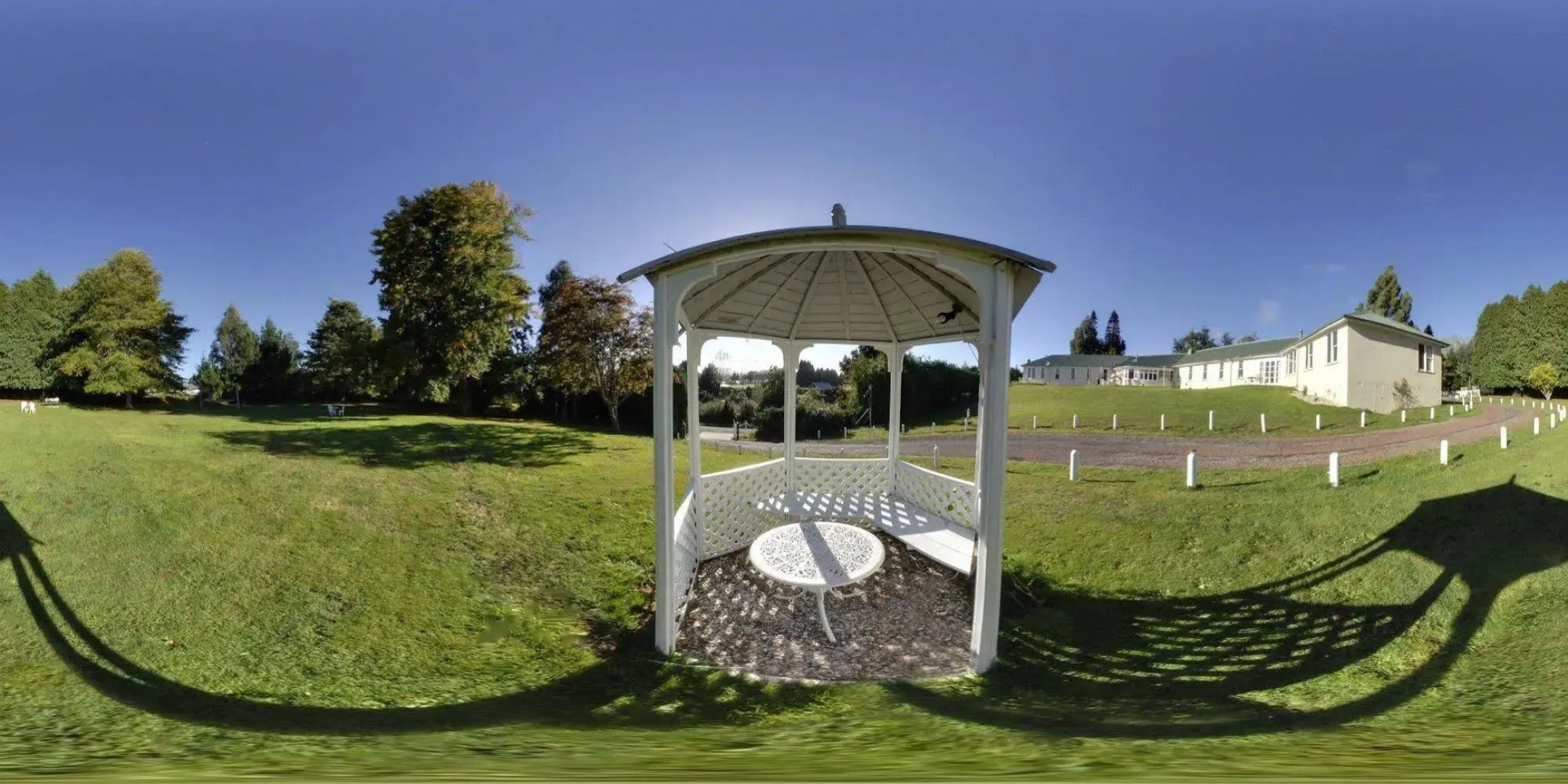 Snowy Waters Lodge & Tours