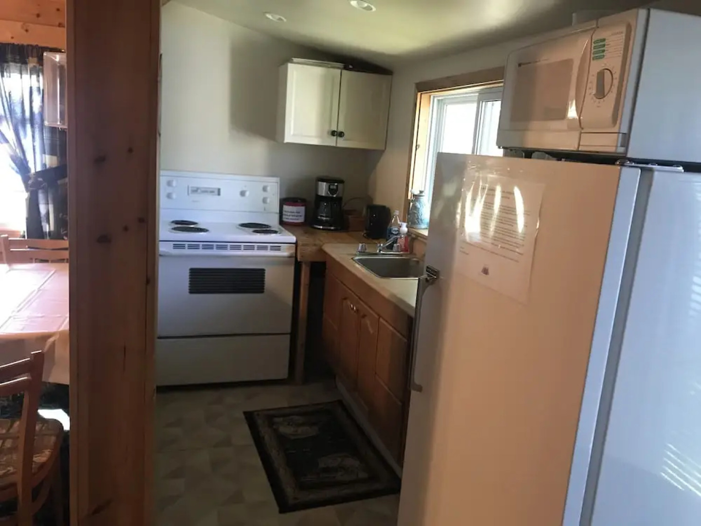 Longmuir's Hidden Cove Cottage Resort