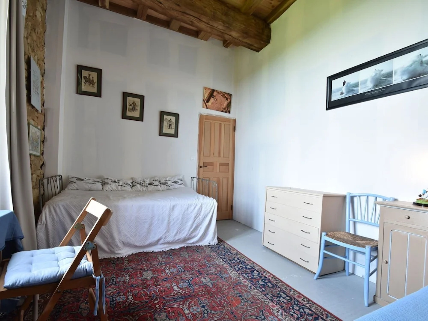 Authentic 17th Century Home With Vast Garden, 4km From the Beach