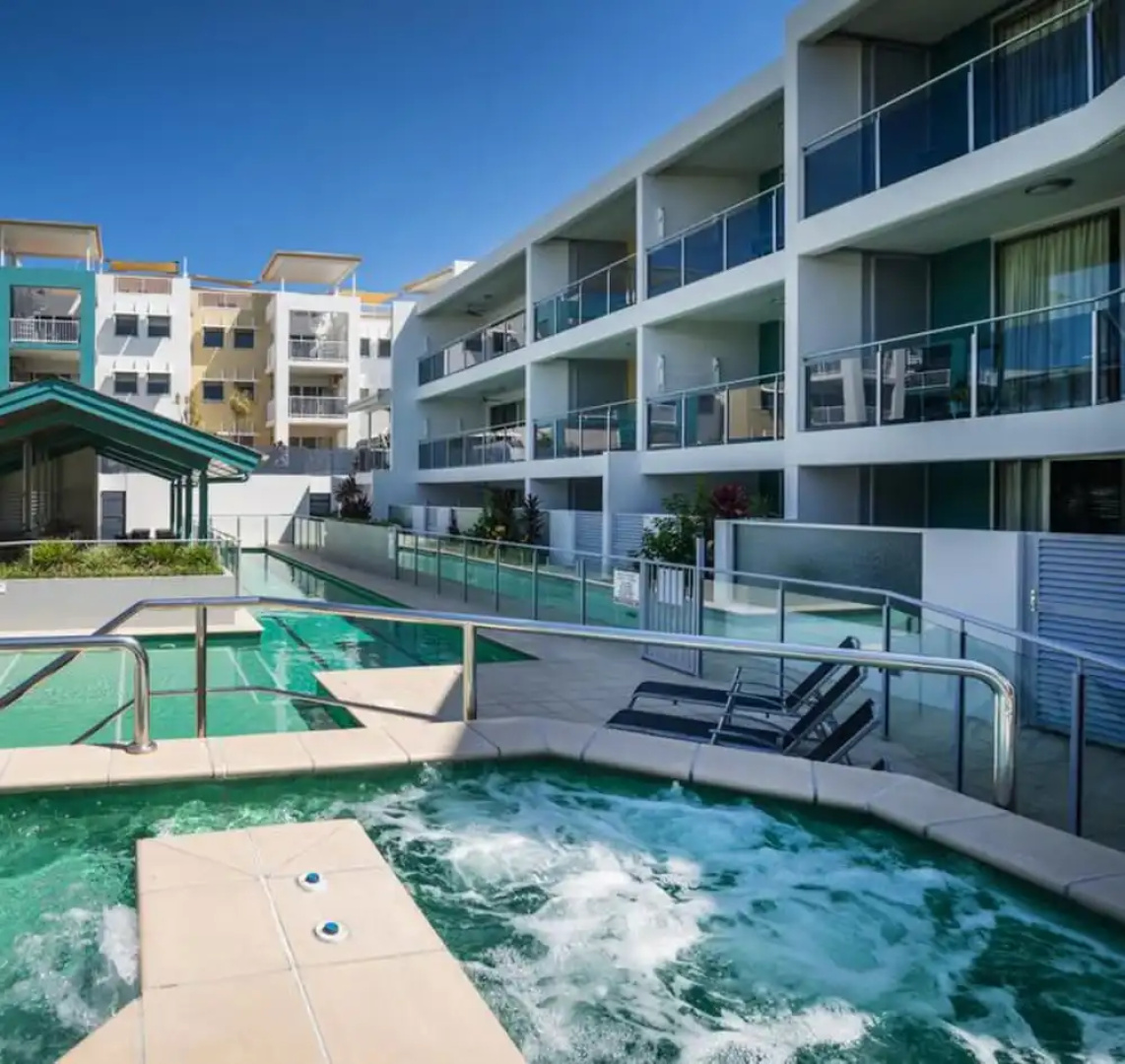 2BR Coolum Beach Escape