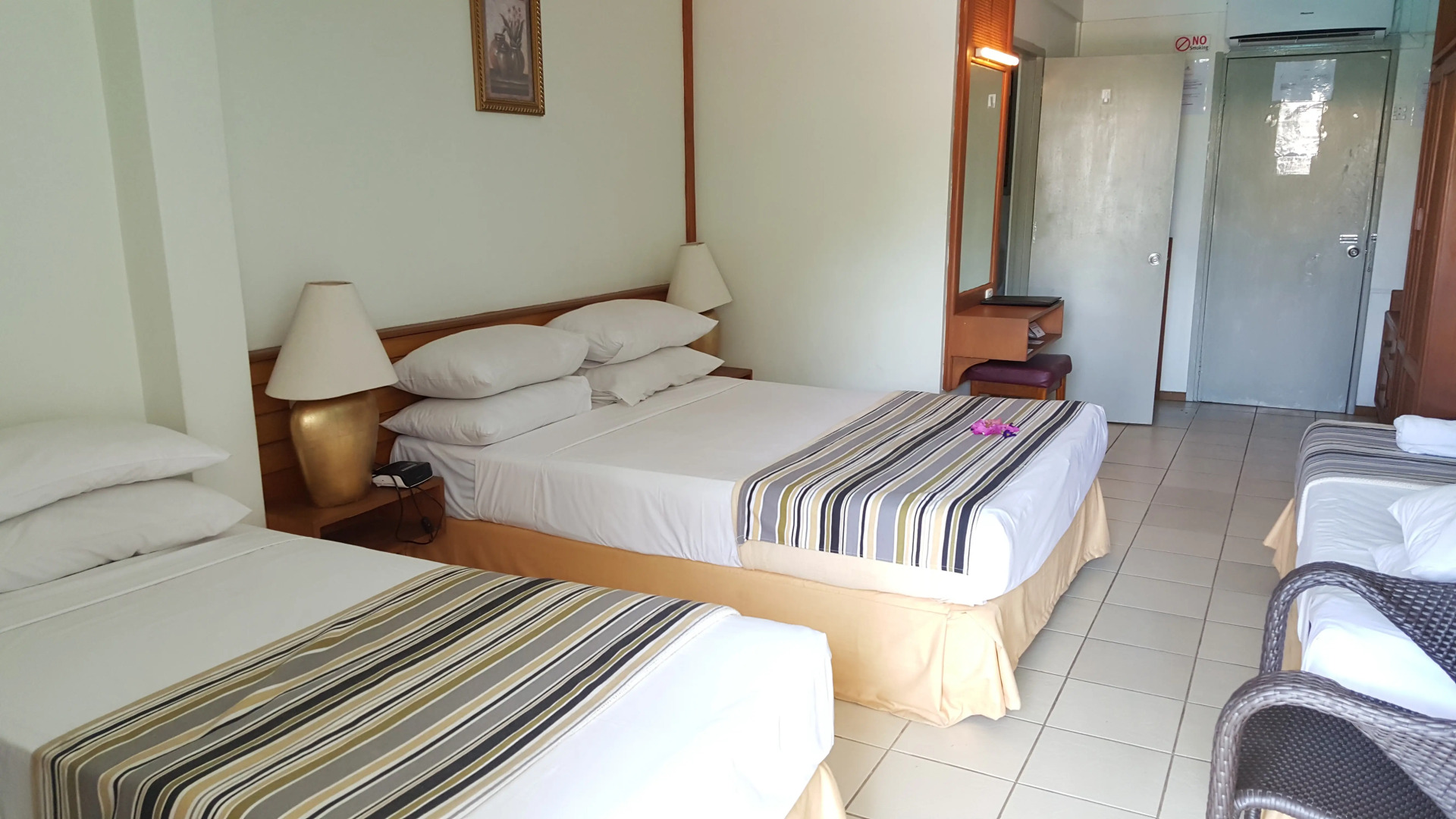 Hexagon International Hotel