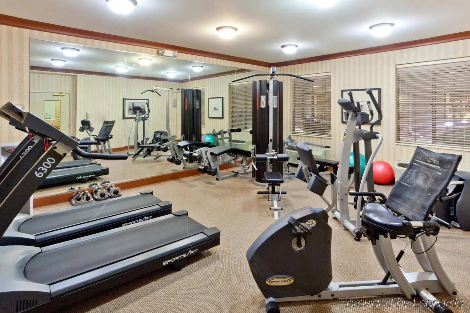 Staybridge Suites Chantilly - Dulles Airport by IHG