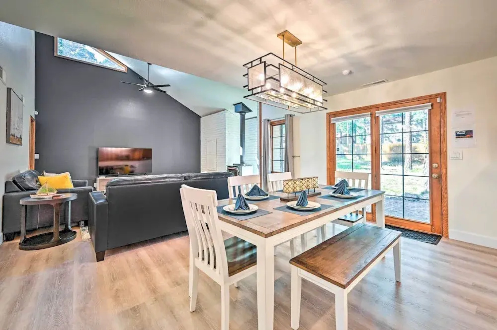 Spacious Flagstaff Home w/ Hot Tub & Grill!