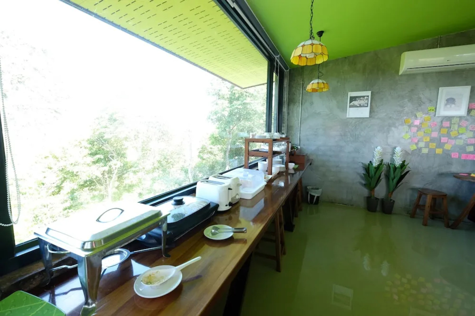 Barefeet Heaven Hill Naturist Resort