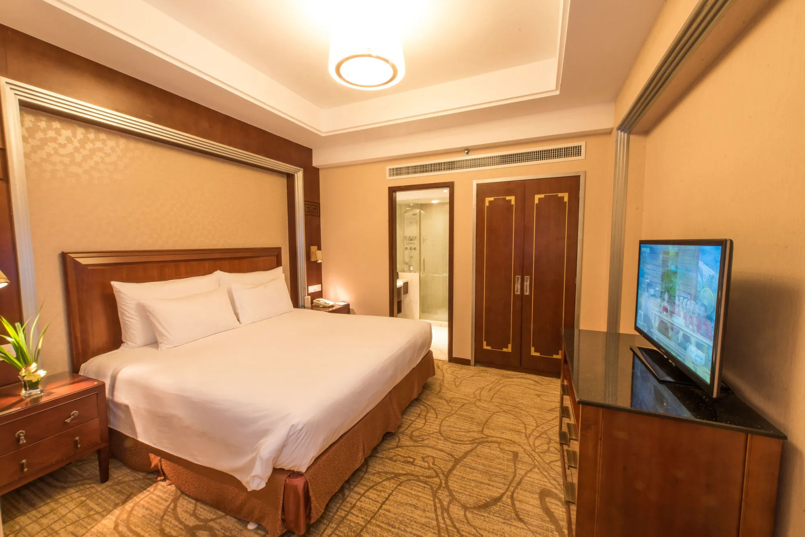 Shaoxing Xianheng Grand Hotel