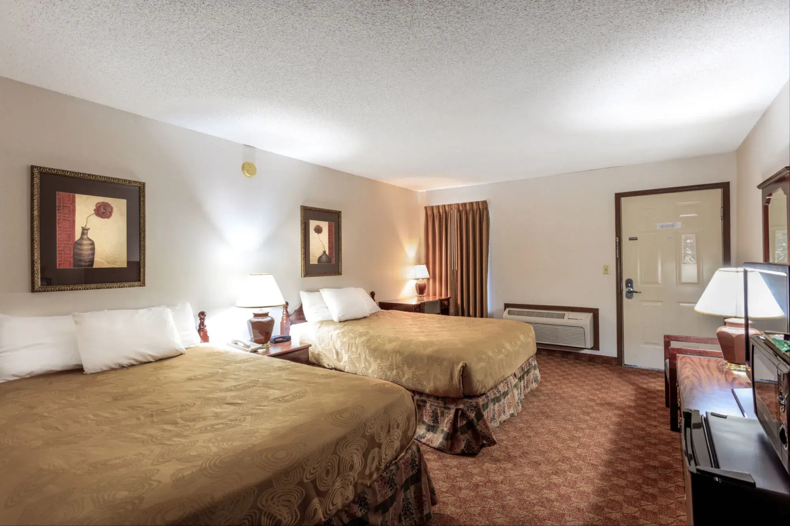 Angel Inn by the Strip