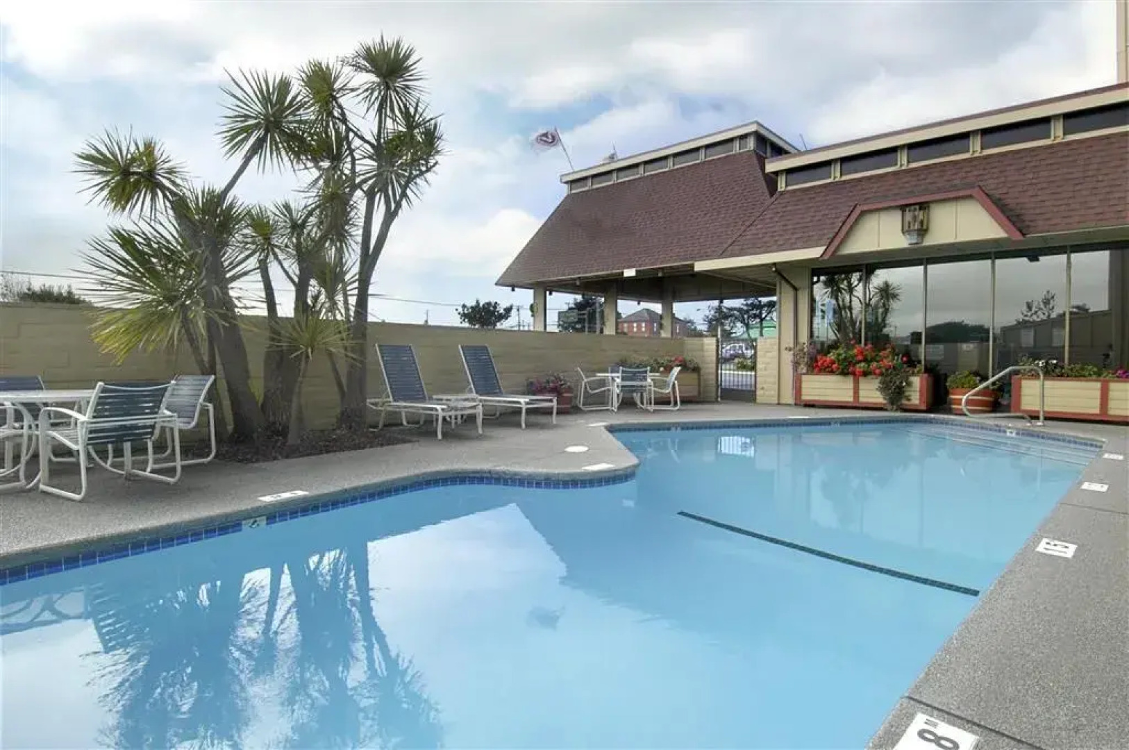 Red Lion Hotel Eureka